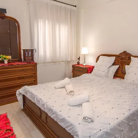 Chris Cozy Apartment Ioannina Exterior foto
