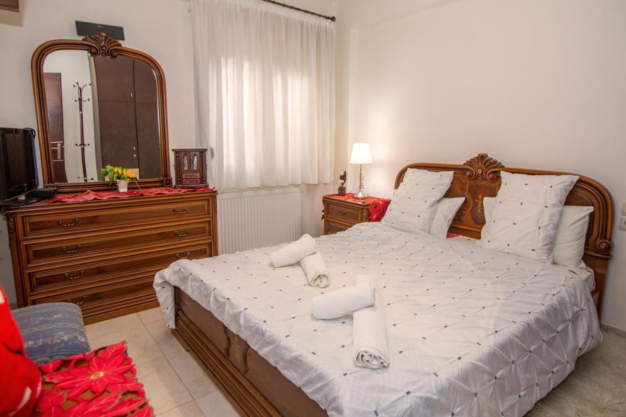 Chris Cozy Ioannina